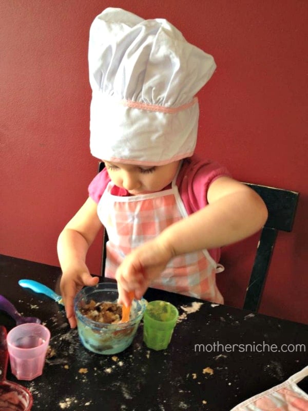 1-Serving Cookie Recipe {Toddler Sensory & Learning Activity}