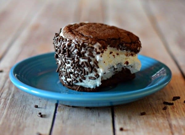 the best (and softest) homemade ice cream sandwiches
