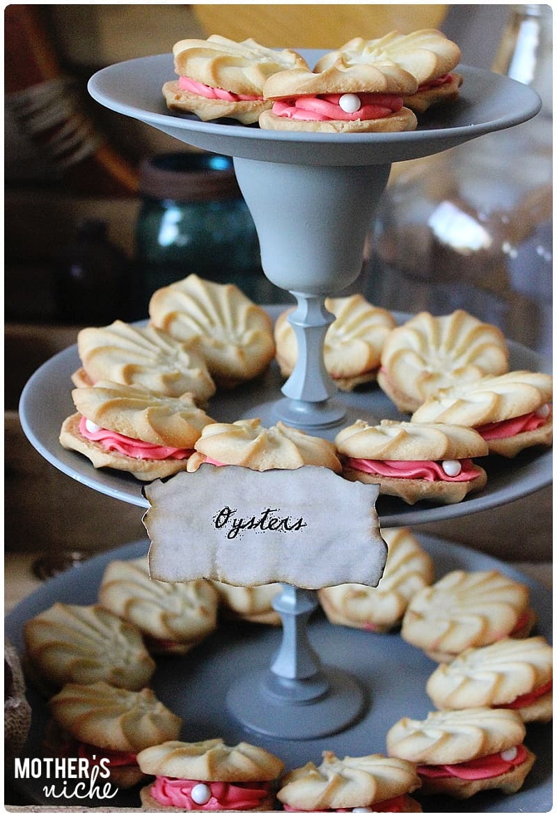 Oyster cookies for a pirate party