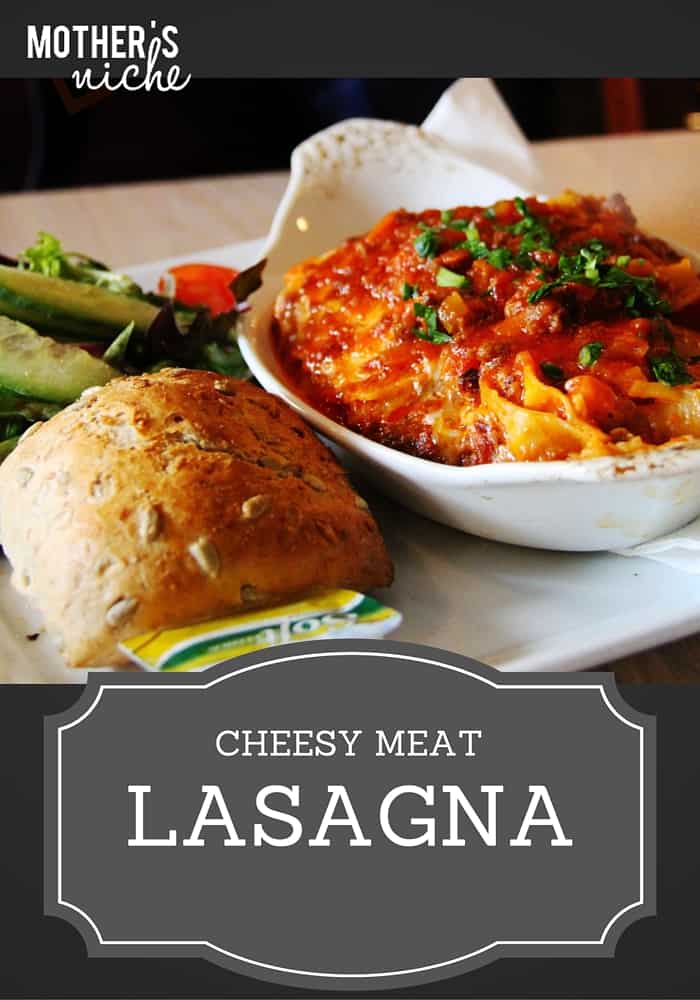 ﻿Cheesy Meat Lasagna