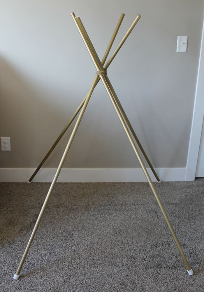 Easy Toddler Teepee